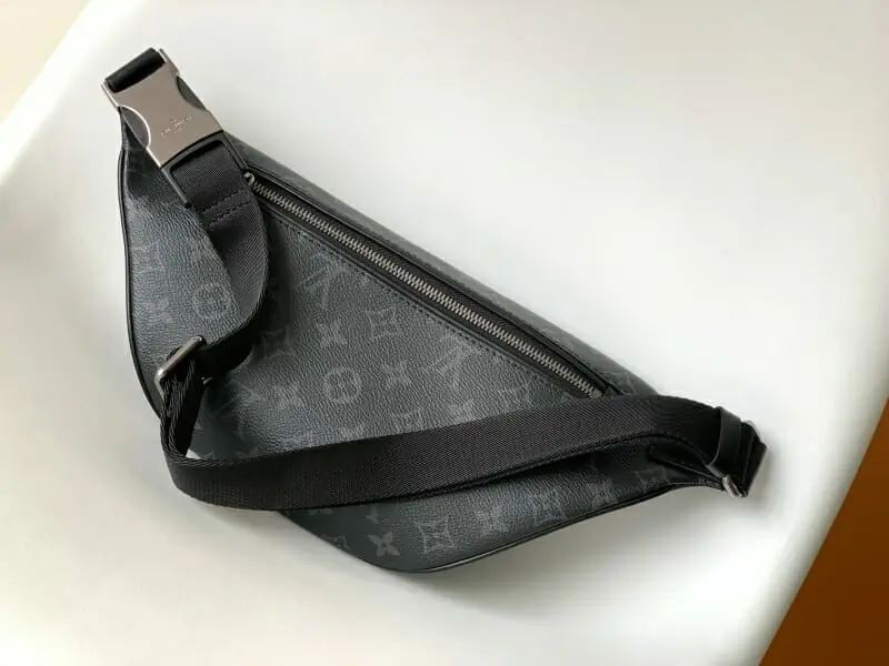 louis vuitton lv aaa qualite sacs ceinture pour homme s_11015152